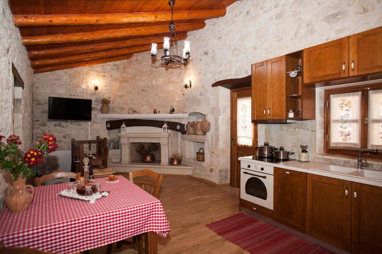 Ariadne Traditional Home Margarítai Exterior foto